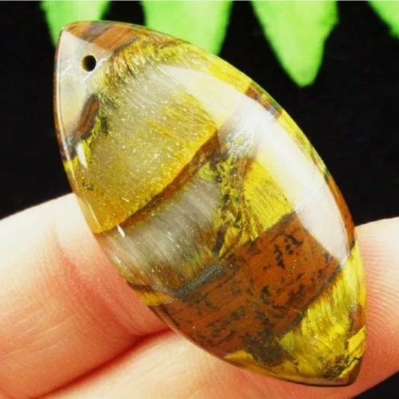 Jewelry - Brown Tiger Iron Gem Tone Oivary Pendant beads 7mm